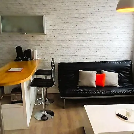 Chez Auguste - T2 Spacieux - Wifi - Tv * トゥール