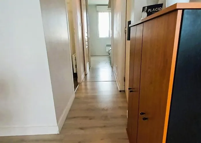 Chez Auguste - T2 Spacieux - Wifi - Tv Tours